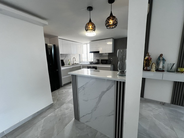 Apartamento En Venta - Limonar, Cali