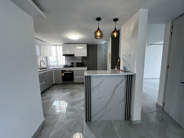 Apartamento En Venta - Limonar, Cali