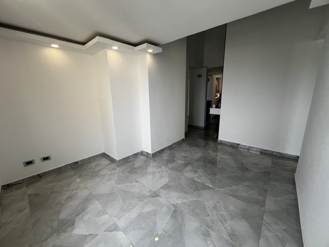 Apartamento En Venta - Limonar, Cali