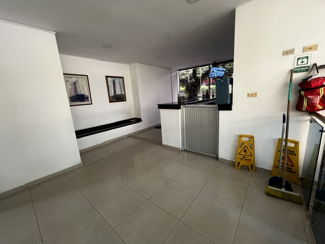 Apartamento En Venta - Limonar, Cali