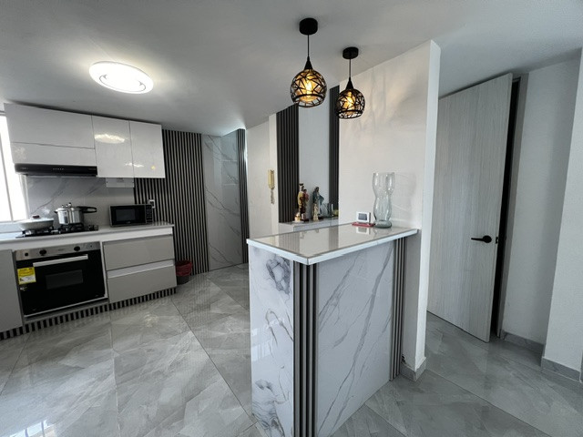 Apartamento En Venta - Limonar, Cali