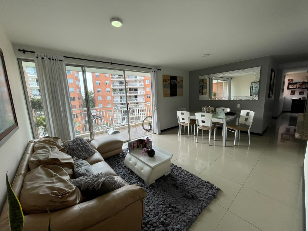 Apartamento En Venta - Valle Del Lili, Cali