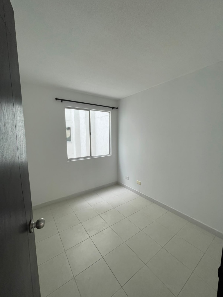 Apartamento En Arriendo - Valle Del Lili, Cali