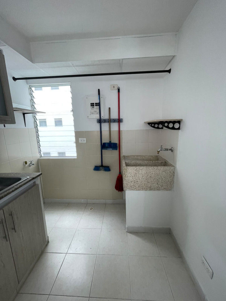 Apartamento En Arriendo - Valle Del Lili, Cali