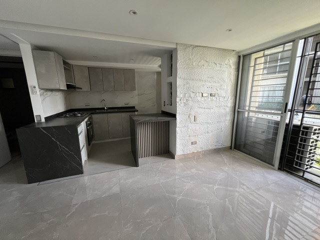 Apartamento En Venta - Ciudad Melendez, Cali