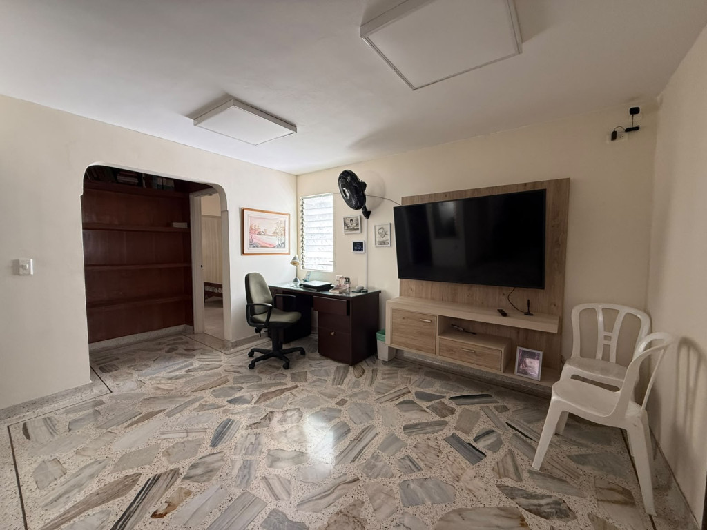 Casa En Venta - Departamental, Cali