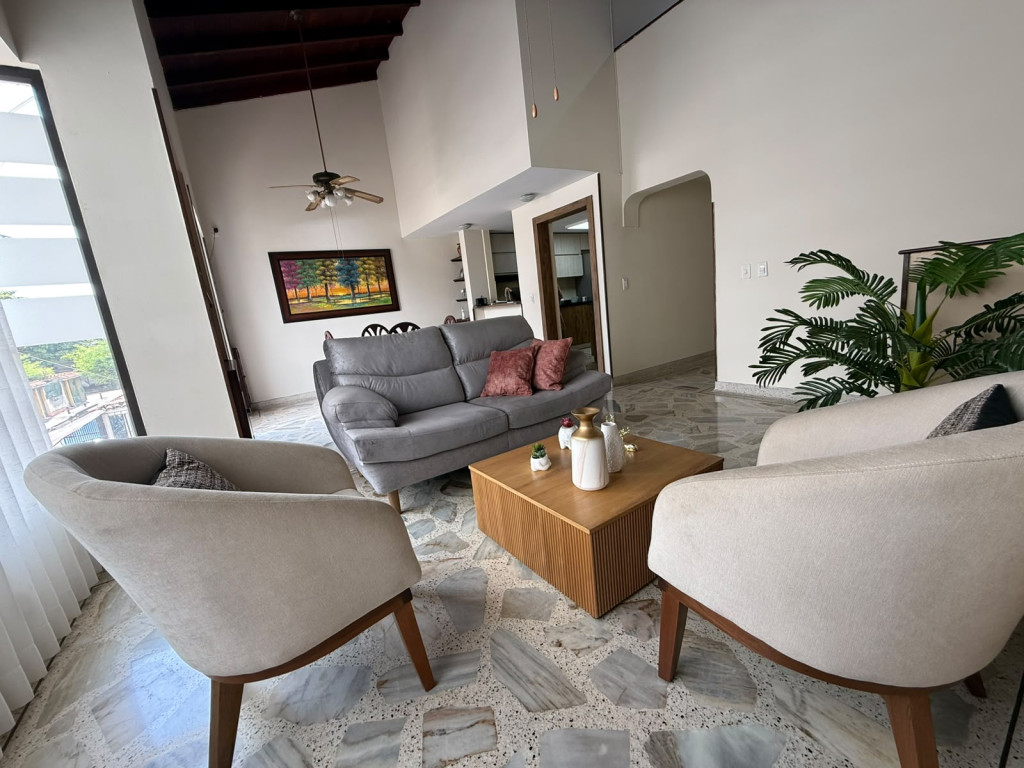 Casa En Venta - Departamental, Cali