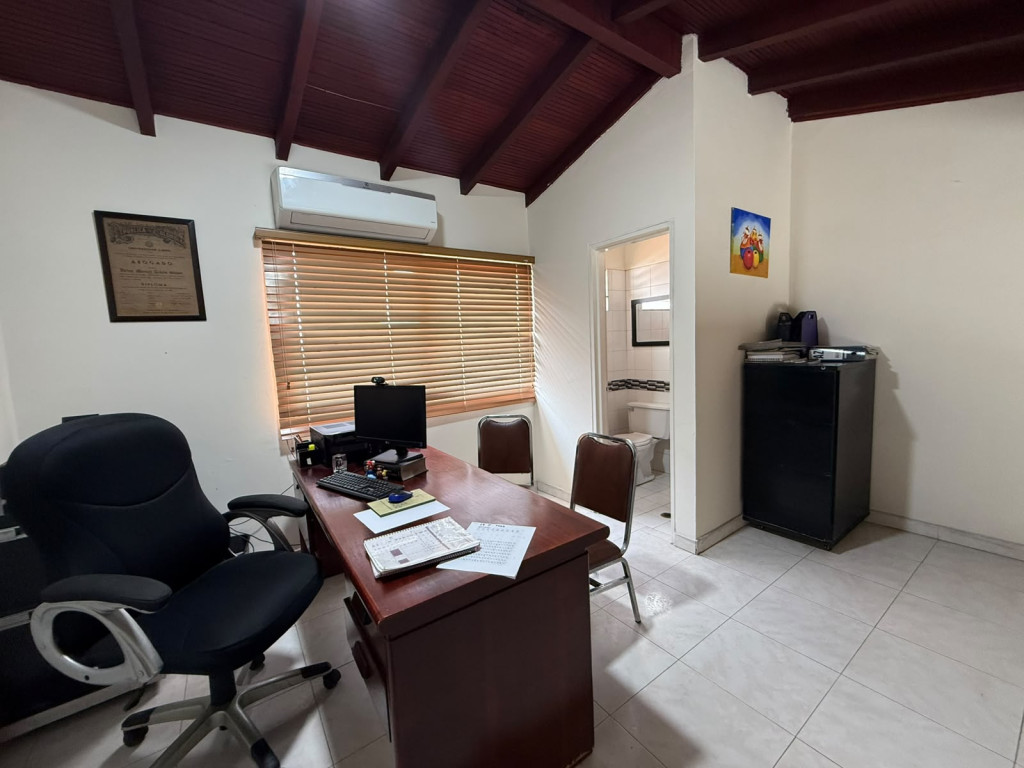 Casa En Venta - Departamental, Cali
