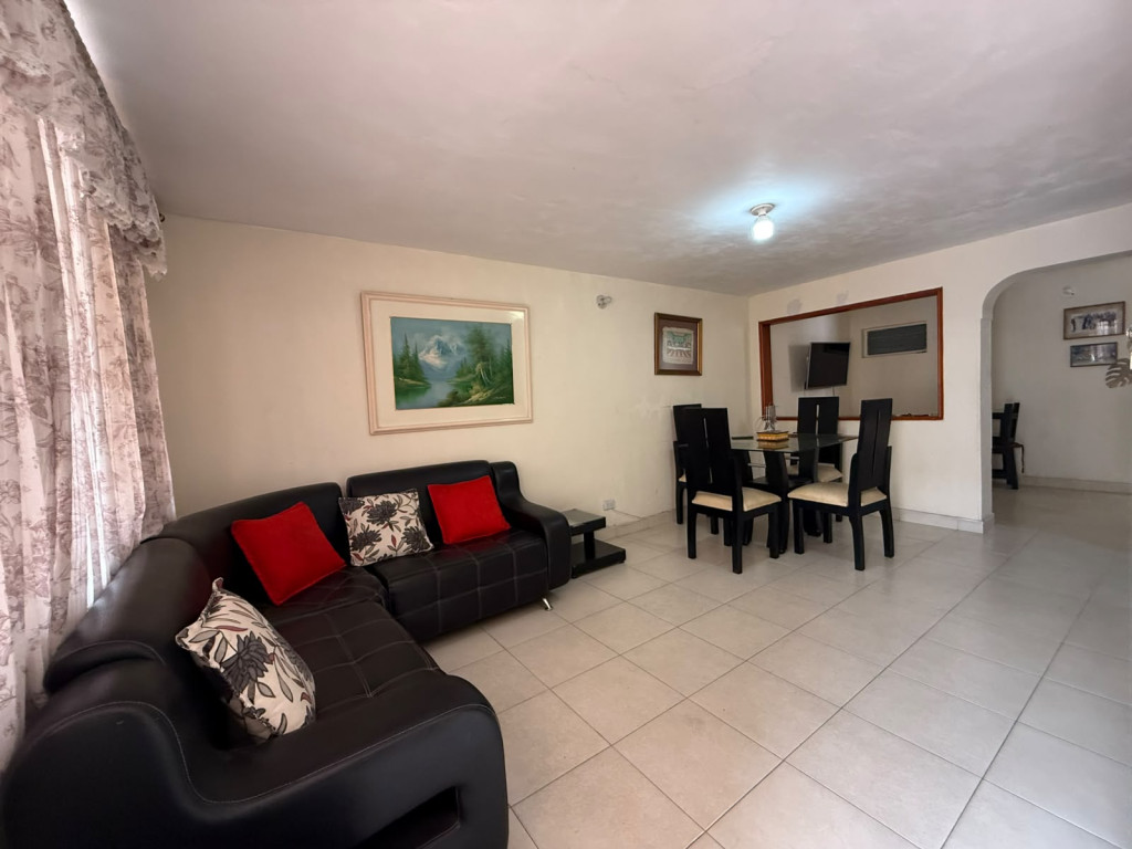 Casa En Venta - Departamental, Cali