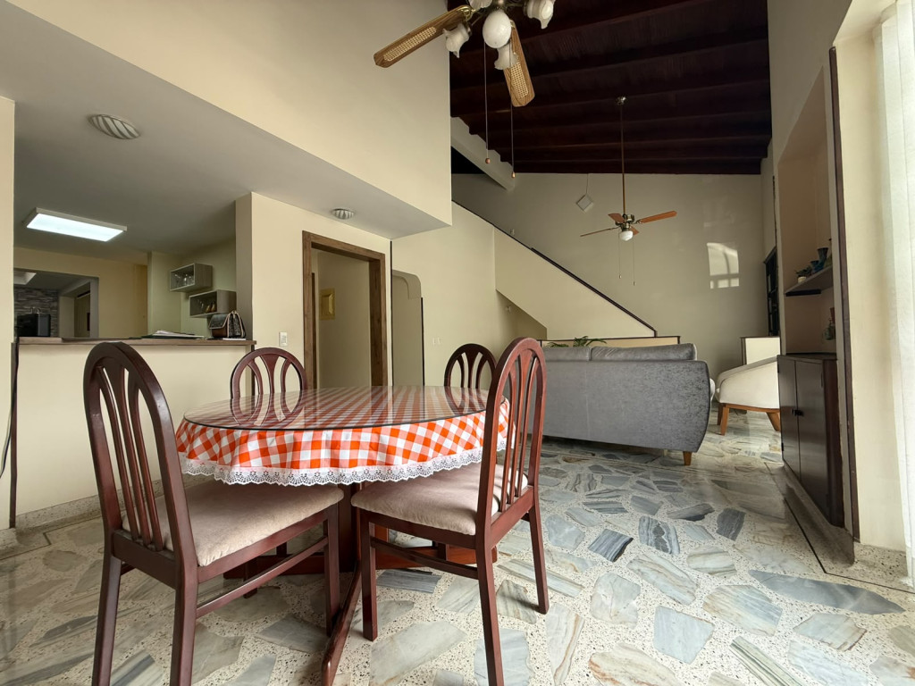 Casa En Venta - Departamental, Cali