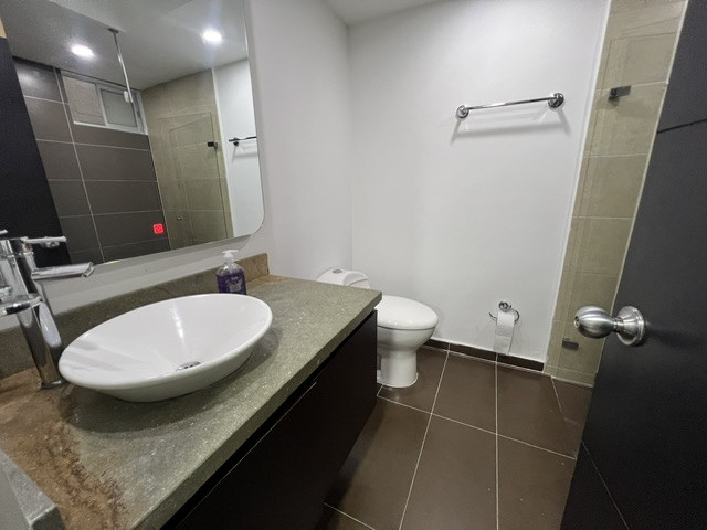 Apartamento En Venta - Ciudad Jardín, Cali