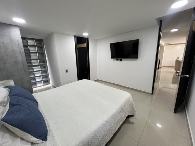 Apartamento En Venta - Ciudad Jardín, Cali