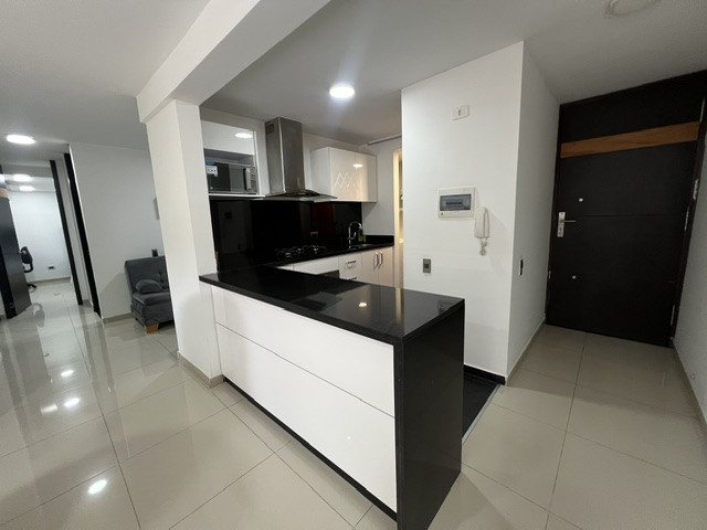 Apartamento En Venta - Ciudad Jardín, Cali