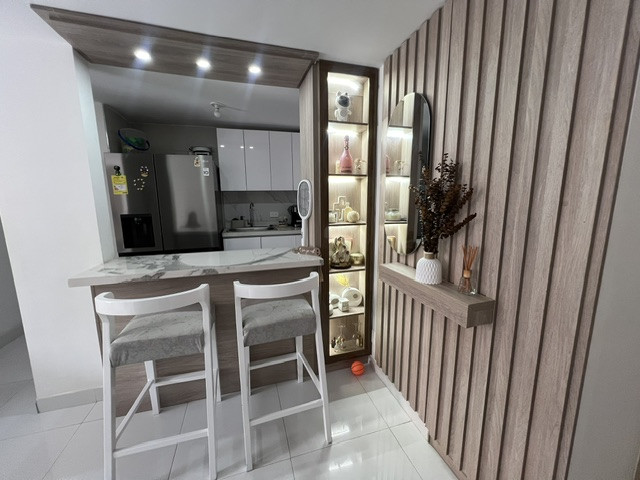 Apartamento En Venta - La Hacienda, Cali