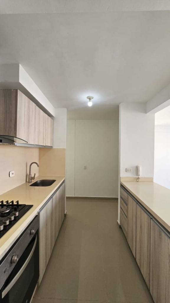 Apartamento En Venta - Valle Del Lili, Cali