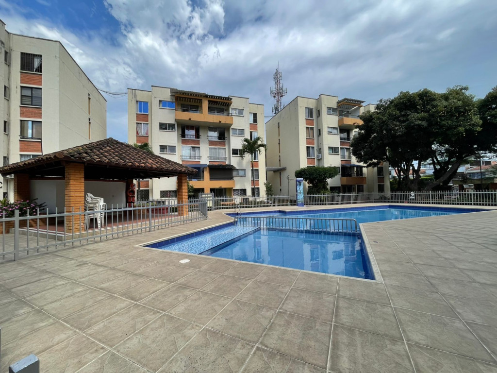Apartamento En Venta - Primero De Mayo, Cali