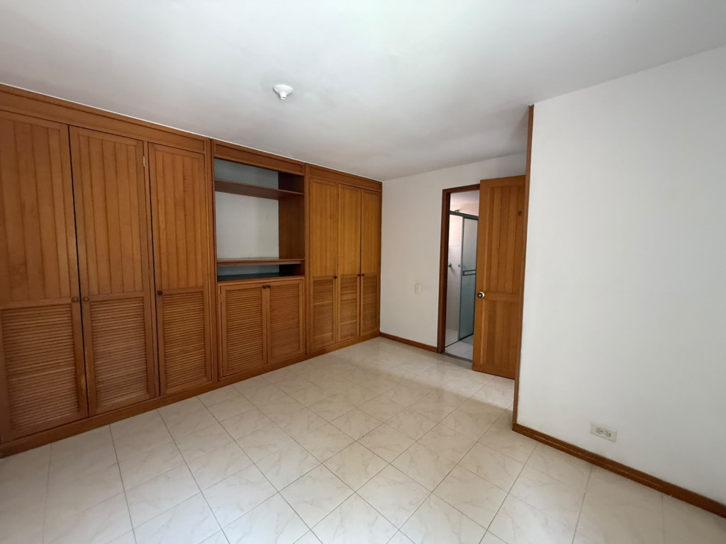 Apartamento En Venta - Caney, Cali