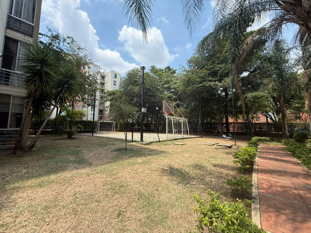 Apartamento En Venta - Valle Del Lili, Cali