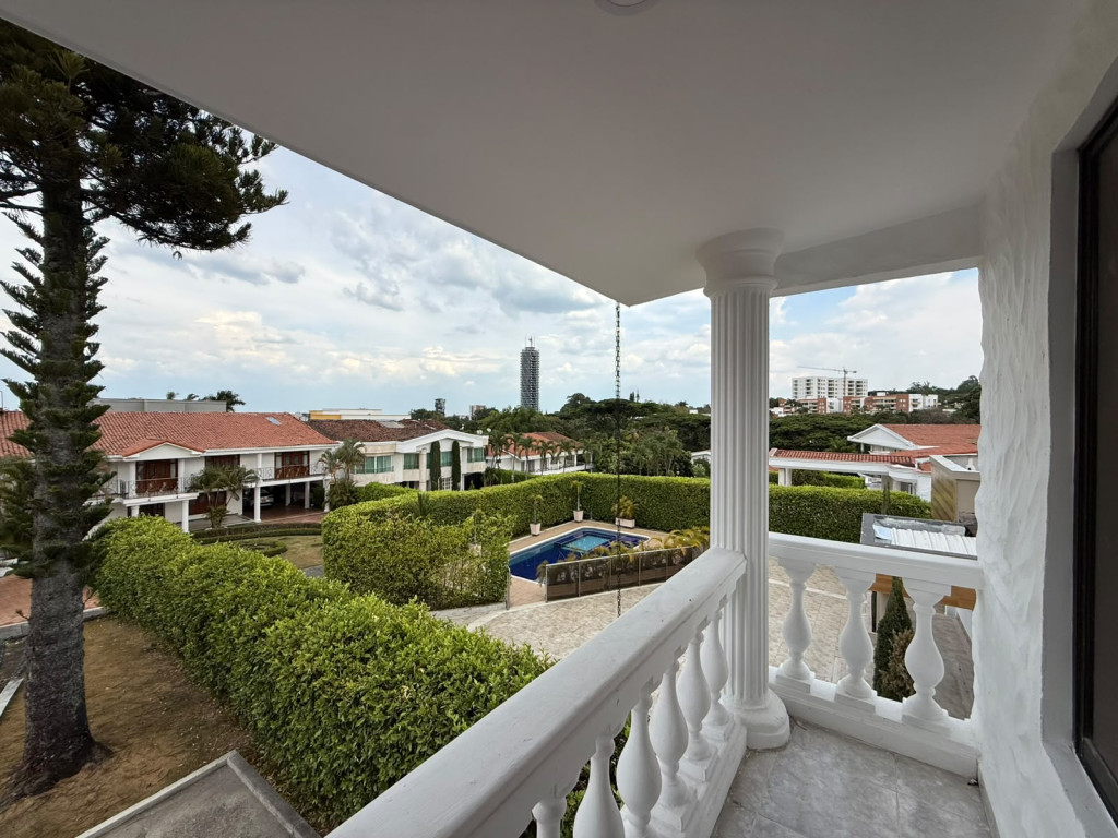 Casa Condominio En Venta - Ciudad Jardín, Cali