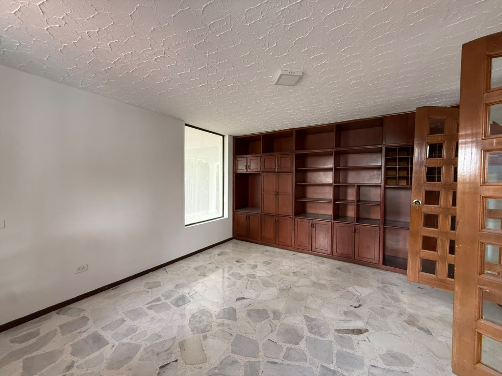 Casa Condominio En Venta - Ciudad Jardín, Cali