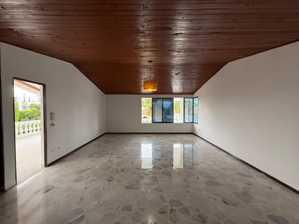Casa Condominio En Venta - Ciudad Jardín, Cali