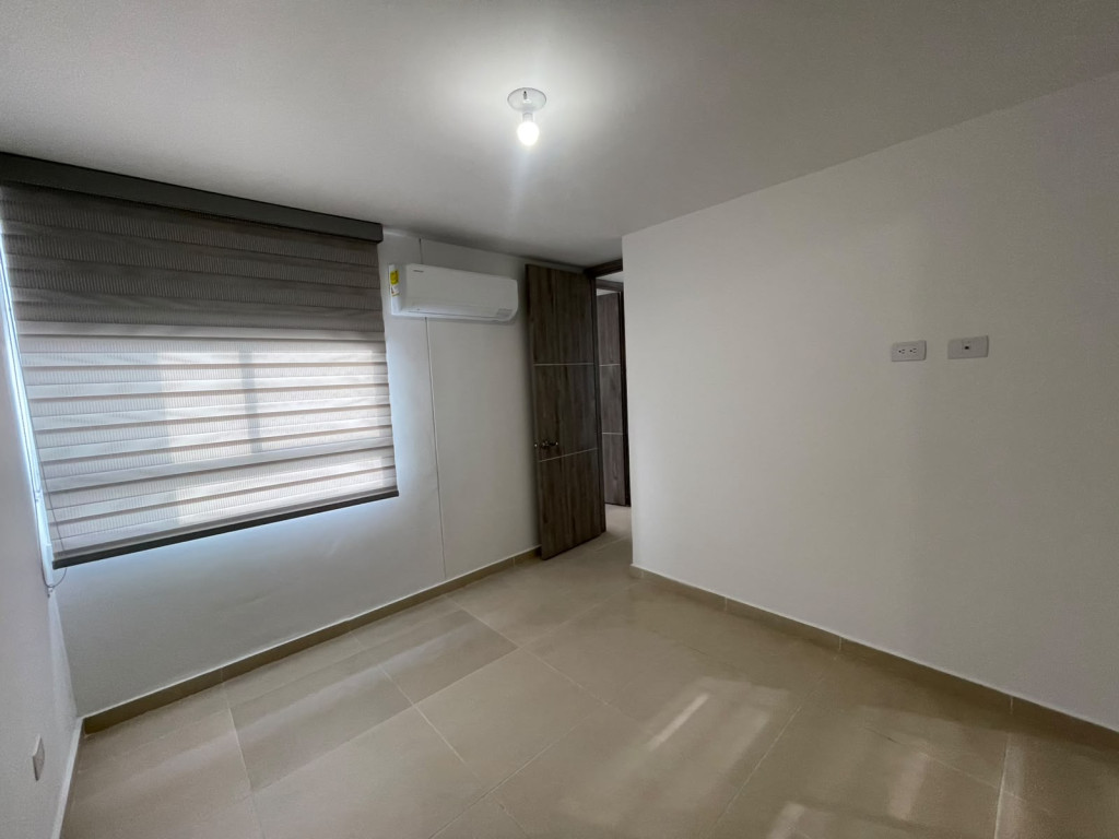 Apartamento En Arriendo - Valle Del Lili, Cali