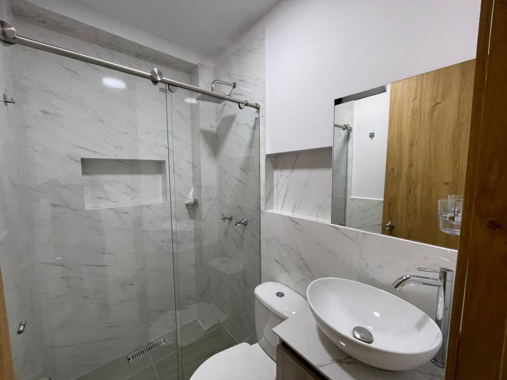 Edificio En Venta - Ciudad 2000, Cali