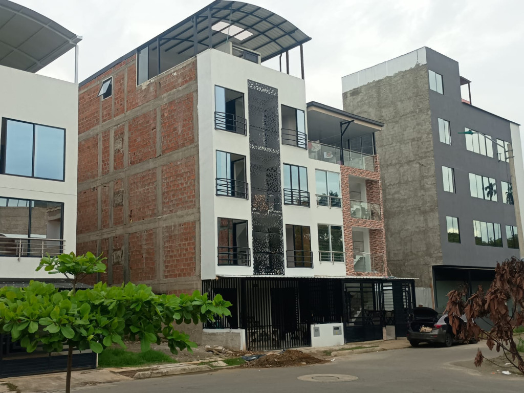 Edificio En Venta - Ciudad 2000, Cali