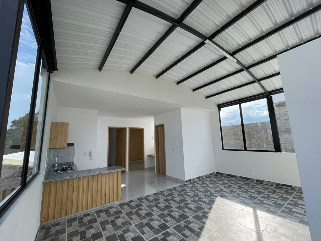 Edificio En Venta - Ciudad 2000, Cali
