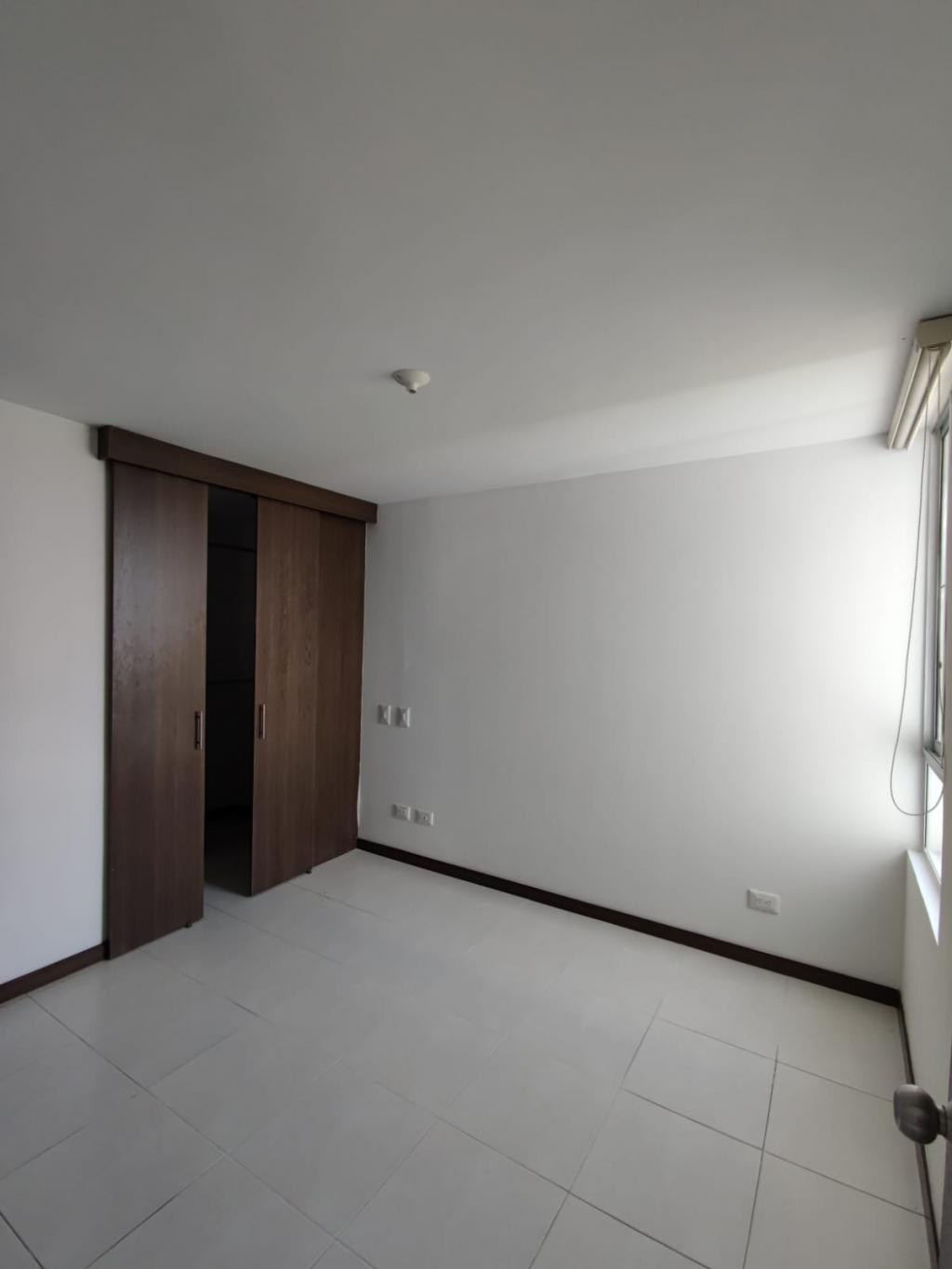 Apartamento En Arriendo - Valle Del Lili, Cali
