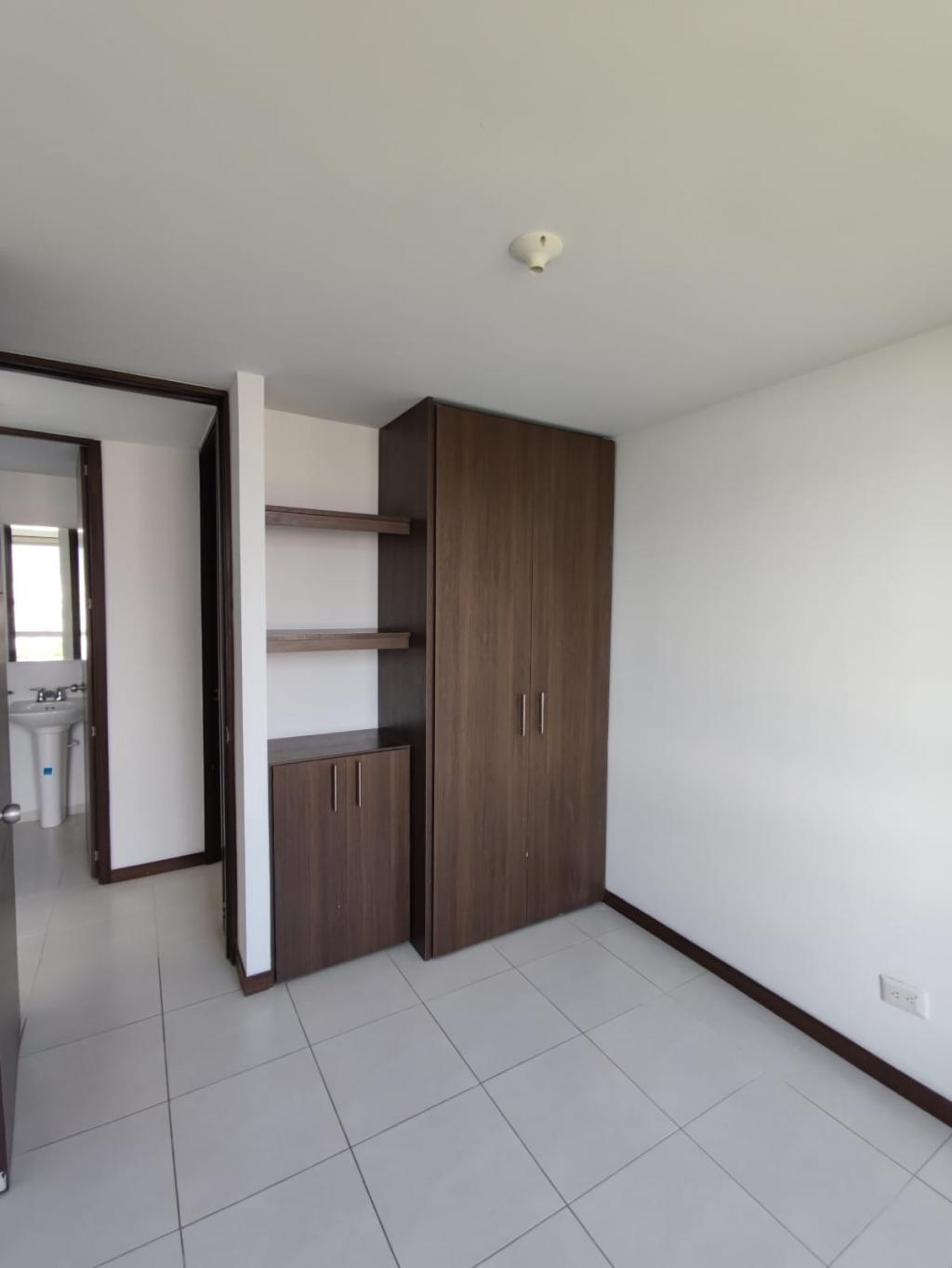 Apartamento En Arriendo - Valle Del Lili, Cali