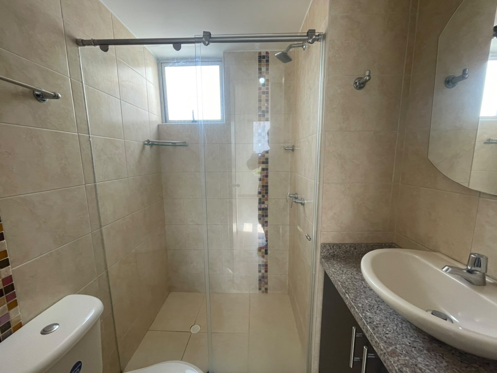 Apartamento En Arriendo - Valle Del Lili, Cali