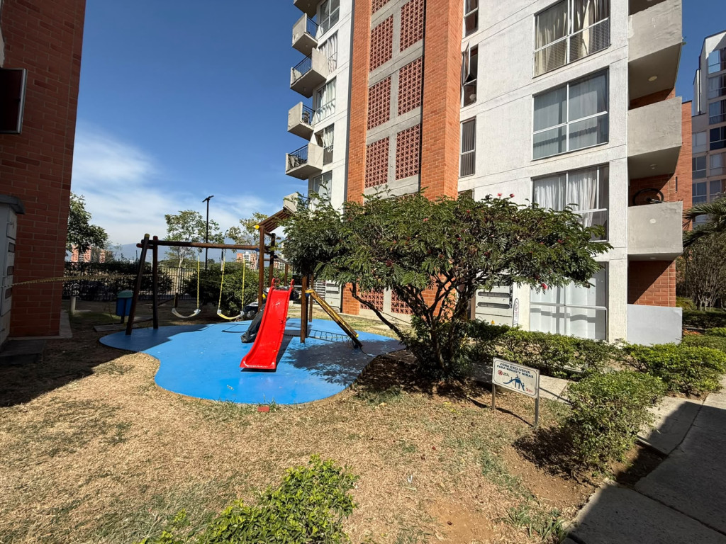Apartamento En Arriendo - Ciudad Melendez, Cali