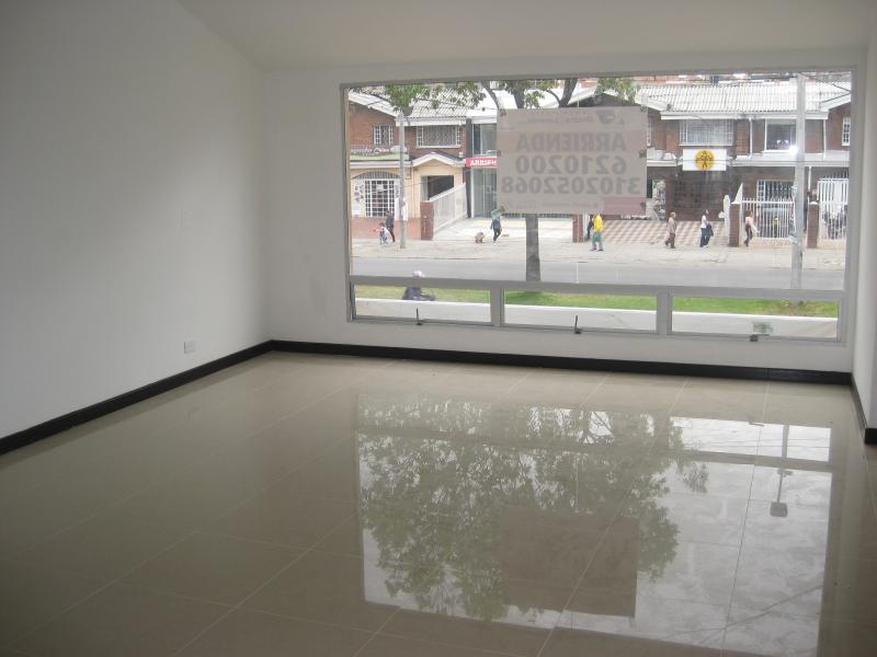 Oficina en arriendo en Las Villas, Bogotá, 90 m² · foto 2 de 7