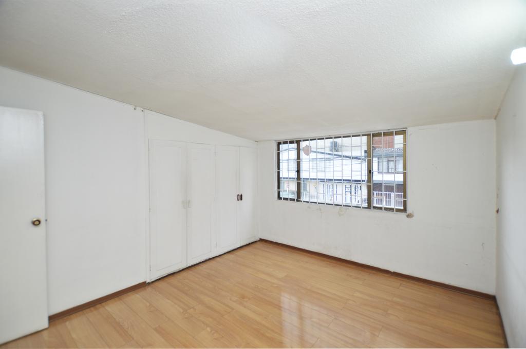 Casa de 4 alcobas en venta en La Castellana, Bogotá, 240 m² · foto 16 de 24