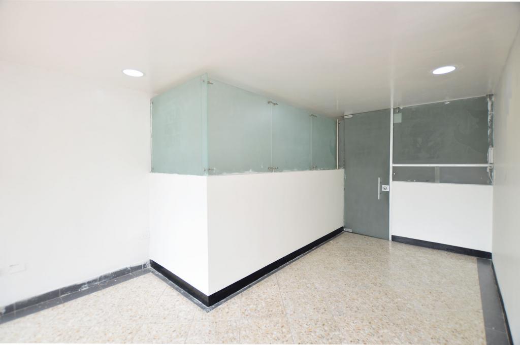 Local en arriendo en Galerías, Bogotá, 40 m² · foto 2 de 6