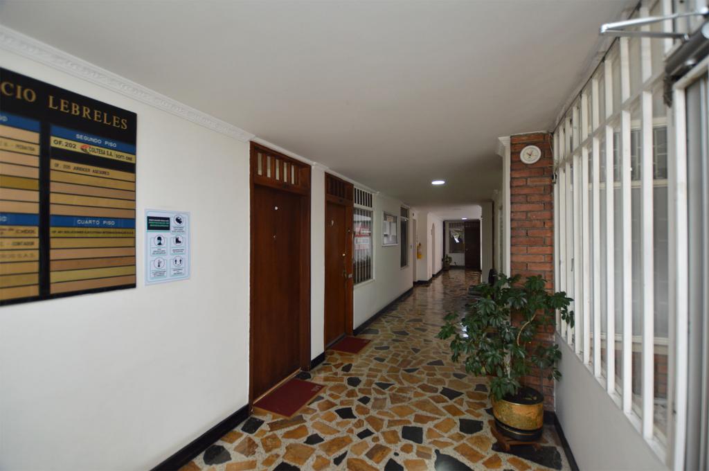 Oficina en arriendo en Chapinero Norte, Bogotá, 65 m² · foto 14 de 15