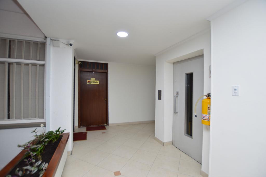 Oficina en arriendo en Chapinero Norte, Bogotá, 65 m² · foto 13 de 15