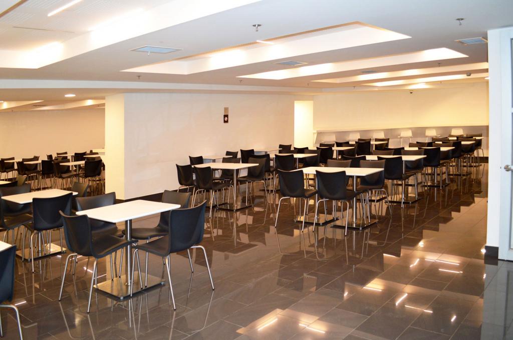 Oficina en arriendo en Bosque De Pinos, Bogotá, 158 m² · foto 9 de 19