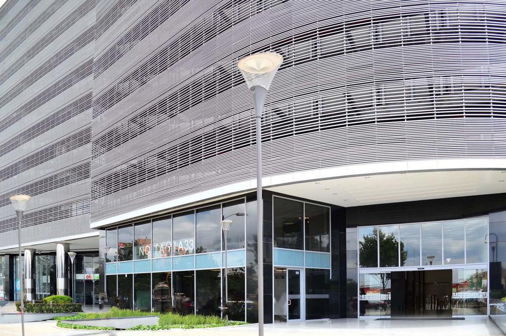 Oficina en arriendo en Bosque De Pinos, Bogotá, 158 m² · foto 18 de 19