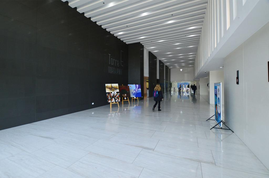 Oficina en arriendo en Bosque De Pinos, Bogotá, 158 m² · foto 16 de 19