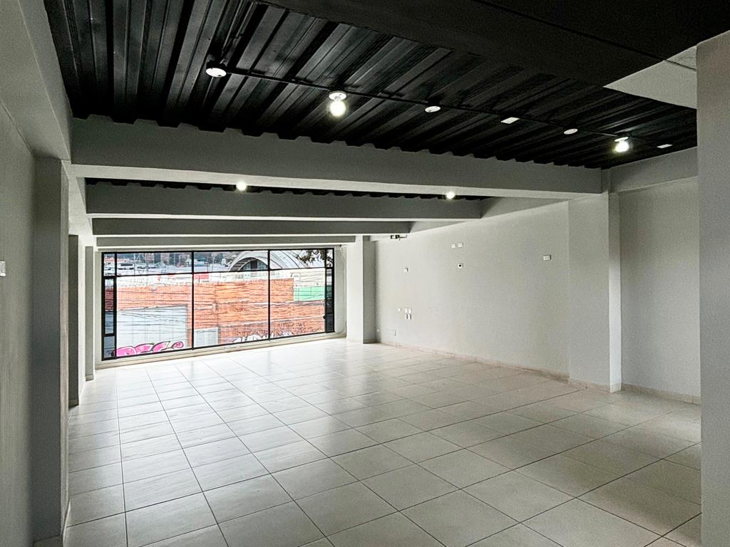 Local en arriendo en Galerías, Bogotá, 96 m² · foto 3 de 6