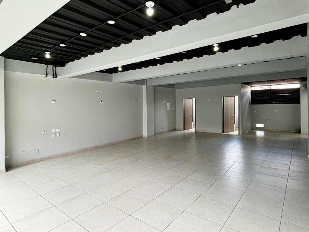 Local en arriendo en Galerías, Bogotá, 96 m² · foto 2 de 6