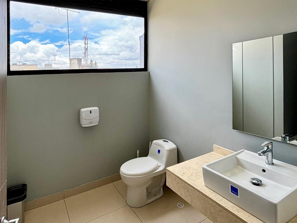 Local en arriendo en Galerías, Bogotá, 96 m² · foto 4 de 6