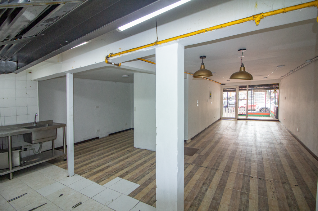 Local en arriendo en El Lago, Bogotá, 50 m² · foto 10 de 24