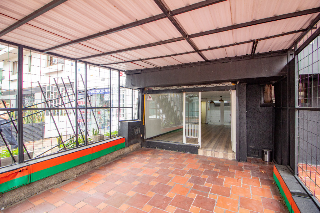 Local en arriendo en El Lago, Bogotá, 50 m² · foto 19 de 24