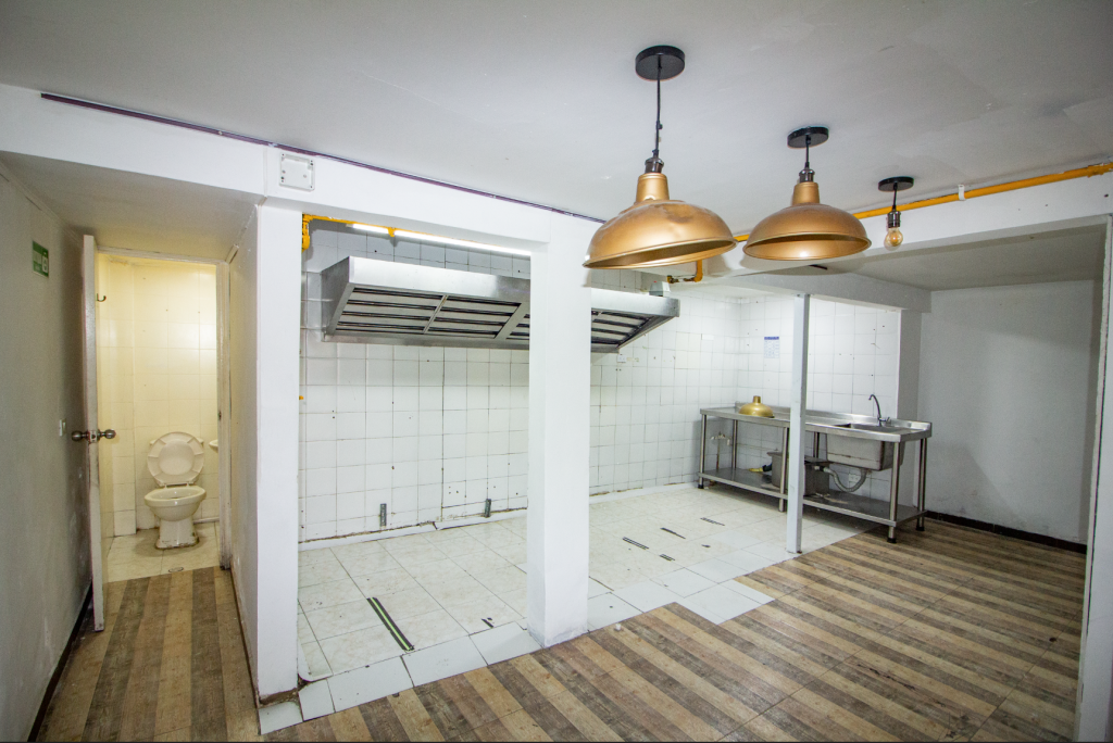 Local en arriendo en El Lago, Bogotá, 50 m² · foto 9 de 24