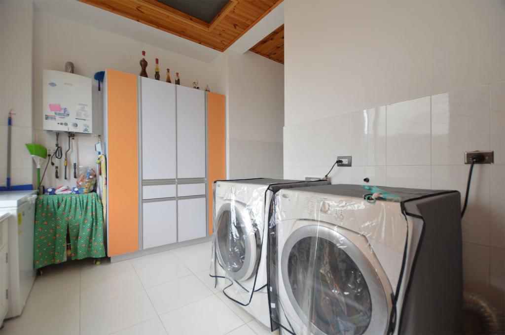 Casa de 4 alcobas en venta en Yerbabuena, Bogotá, 400 m² · foto 21 de 24