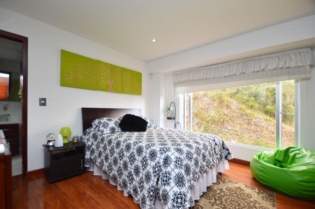 Casa de 4 alcobas en venta en Yerbabuena, Bogotá, 400 m² · foto 10 de 24