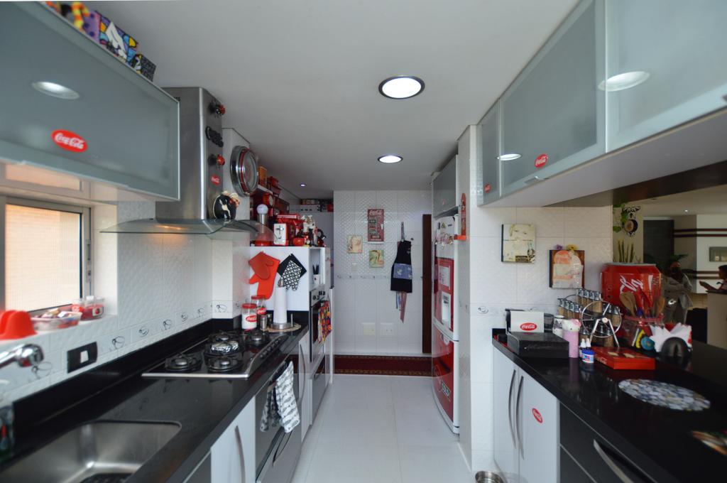 Casa de 4 alcobas en venta en Yerbabuena, Bogotá, 400 m² · foto 5 de 24